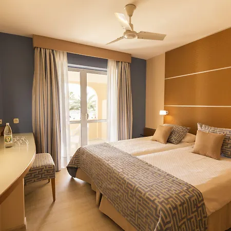 Üdülőközpont Robinson Esquinzo Playa Pájara