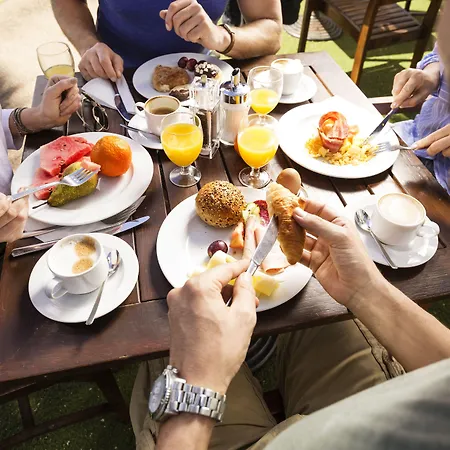 منتجع Robinson Esquinzo Playa 3*