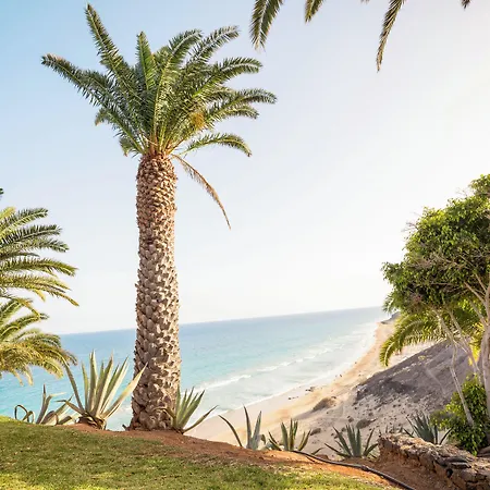 Robinson Esquinzo Playa Resort 3*