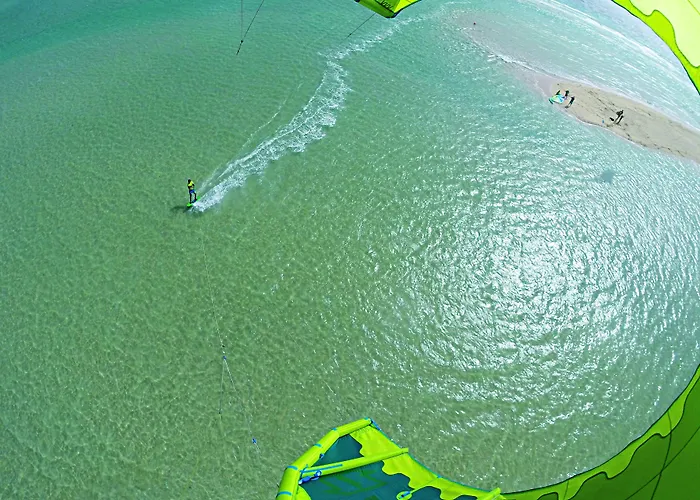 Robinson Esquinzo Playa אתר נופש 3*