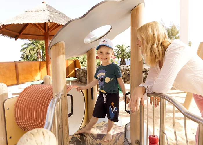 אתר נופש Robinson Esquinzo Playa Pájara