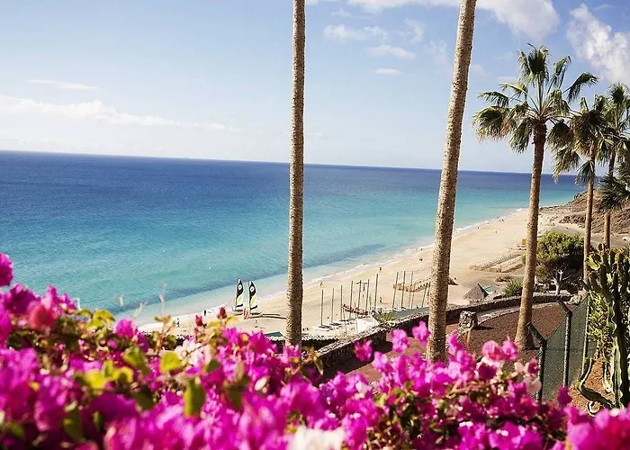 אתר נופש Robinson Esquinzo Playa