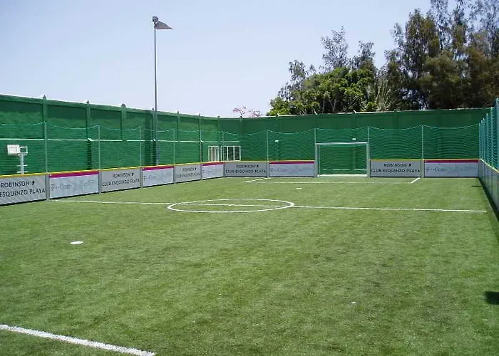 אתר נופש Robinson Esquinzo Playa Pájara